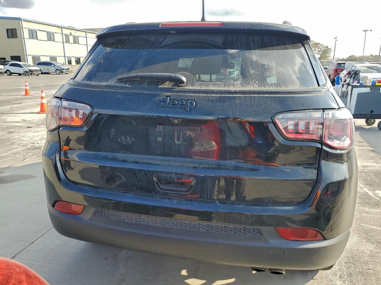 2022 Jeep Compass Latitude VIN: 3C4NJCBB6NT236911 Lot: 93335575