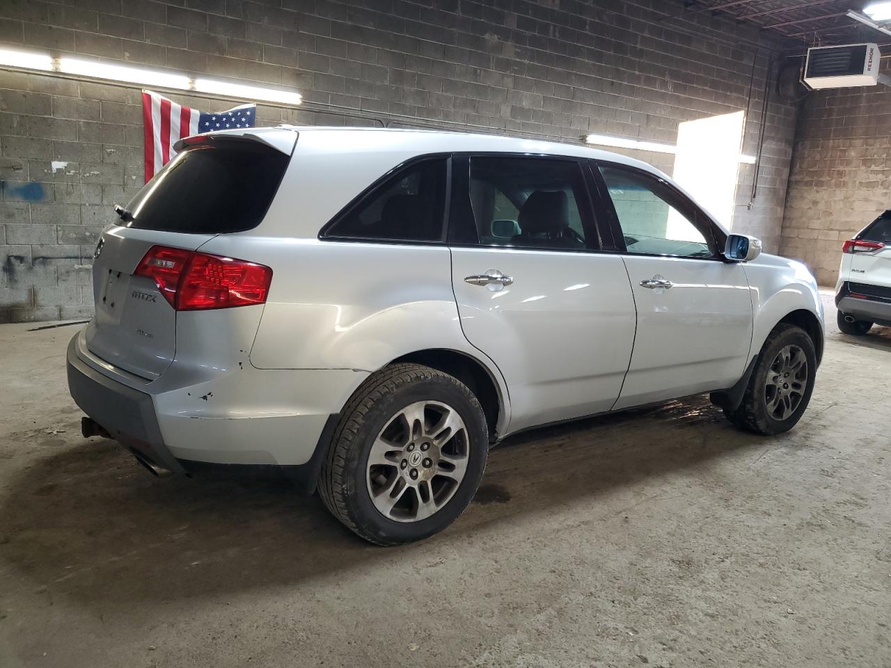 Фото: 2HNYD28219H523829