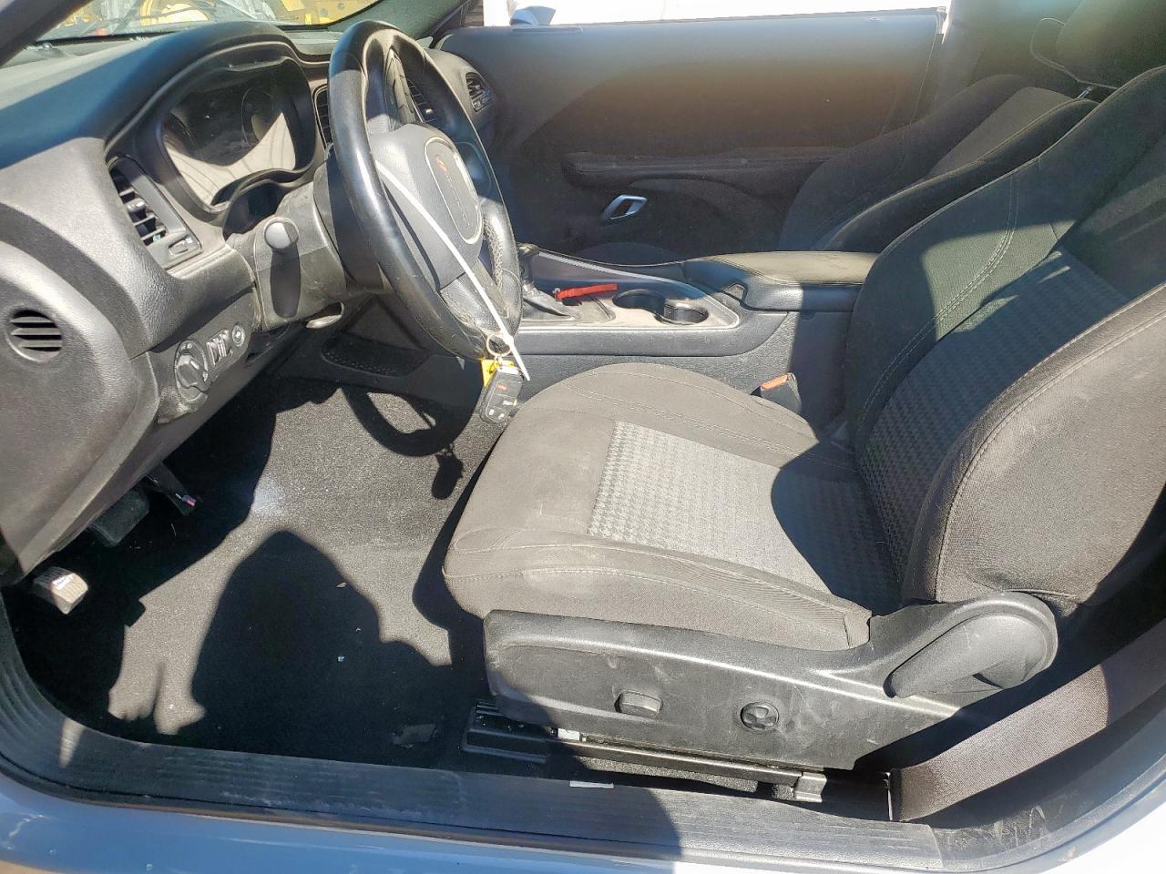 2021 Dodge Challenger Sxt VIN: 2C3CDZAG1MH556017 Lot: 92019385