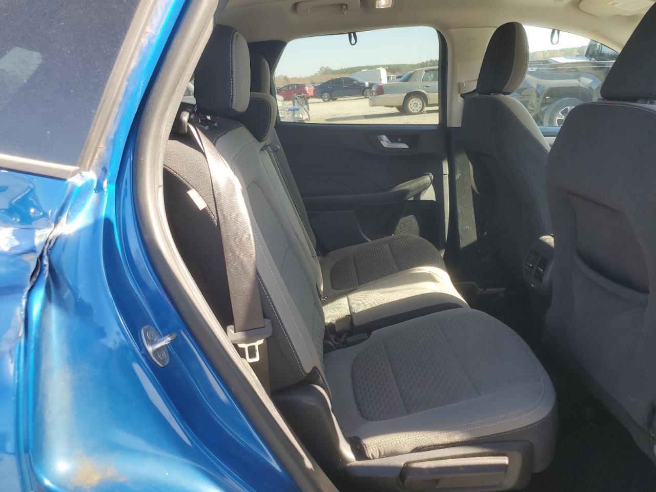 2021 Ford Escape Se VIN: 1FMCU9BZ4MUA04113 Lot: 91964555