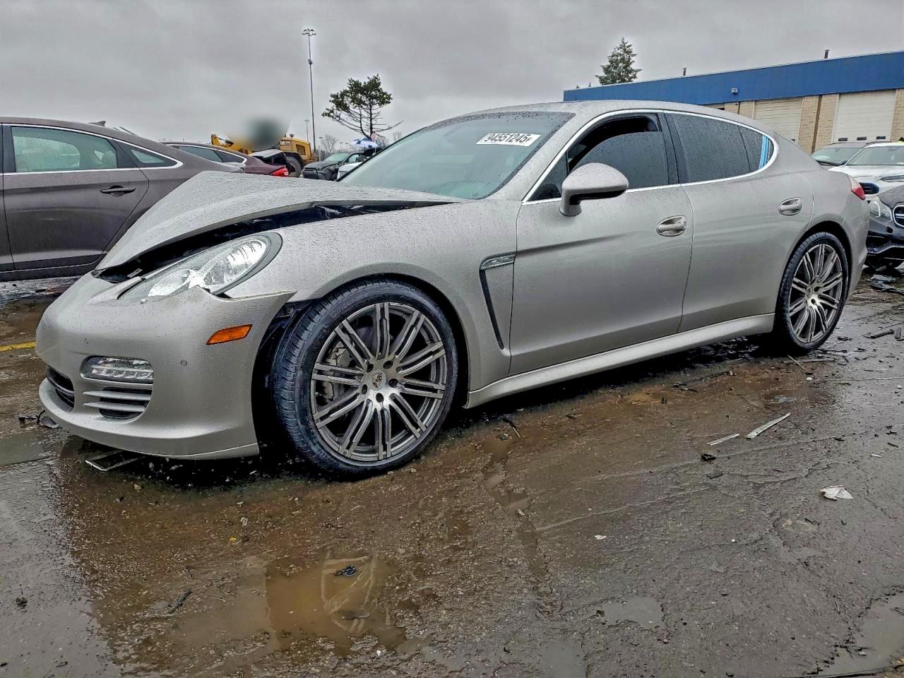 2011 Porsche Panamera S VIN: WP0AB2A74BL061195 Lot: 94551245