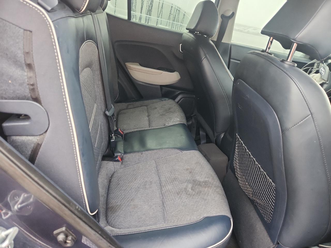 2023 Hyundai Venue Sel VIN: KMHRC8A30PU227192 Lot: 92868515