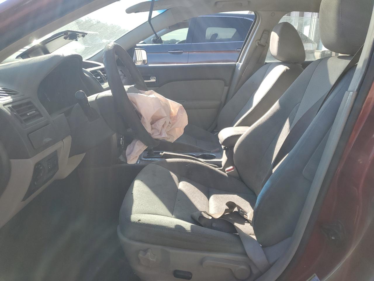 2010 Ford Fusion Se VIN: 3FAHP0HA2AR248964 Lot: 92939285