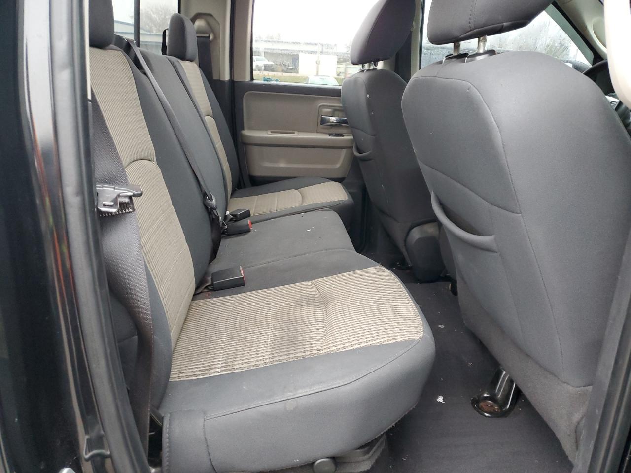 2010 Dodge Ram 1500 VIN: 1D7RV1GT8AS114144 Lot: 92232685