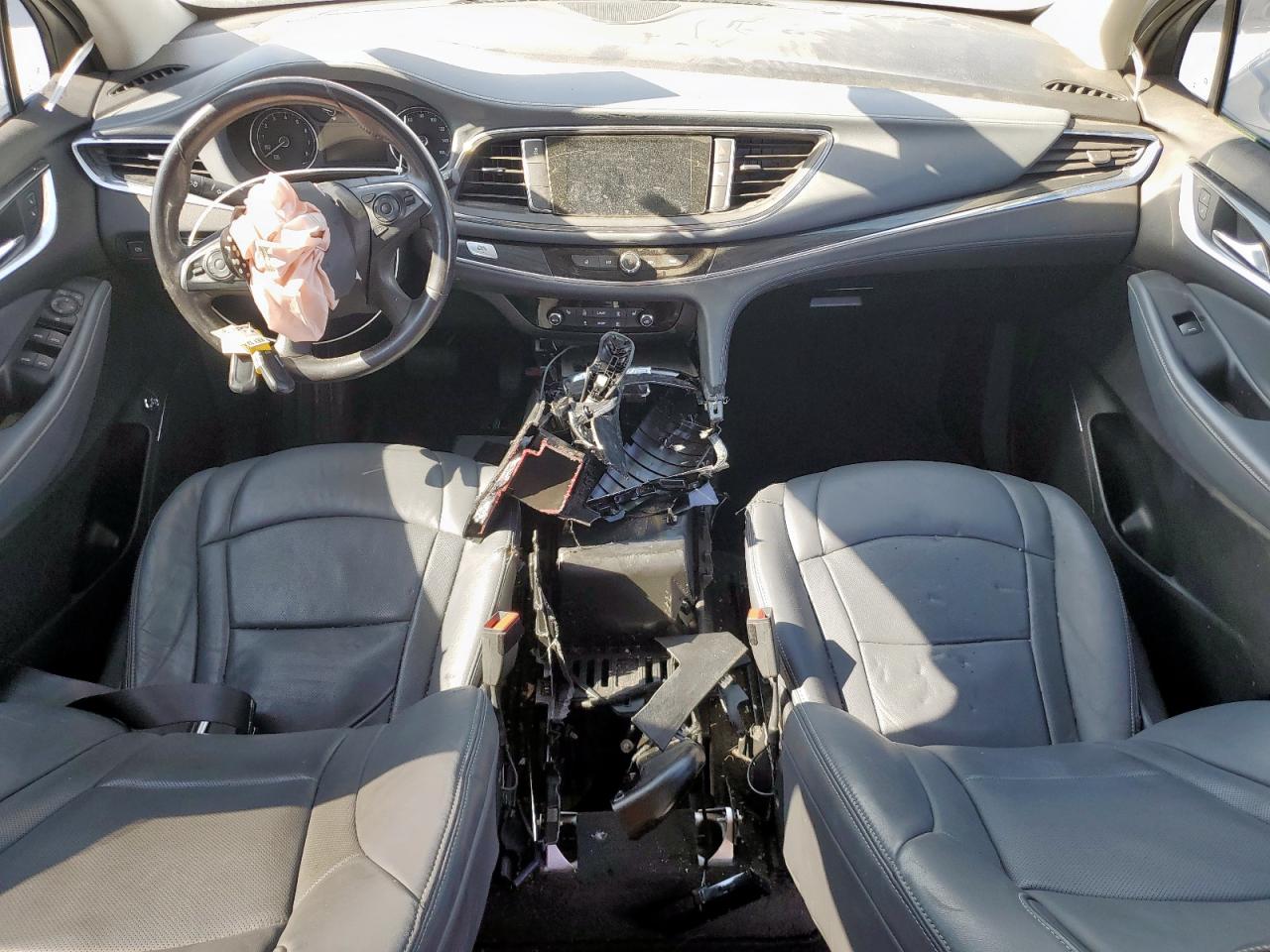 2018 Buick Enclave Essence VIN: 5GAERBKW4JJ244806 Lot: 90218525