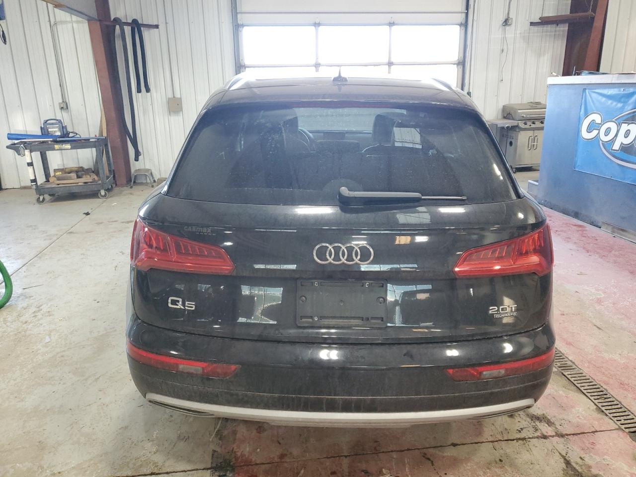 2018 Audi Q5 Premium VIN: WA1ANAFY5J2067282 Lot: 93360065