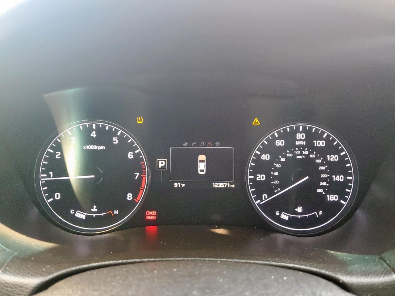 2015 Hyundai Genesis 3.8L VIN: KMHGN4JE7FU015349 Lot: 91391675