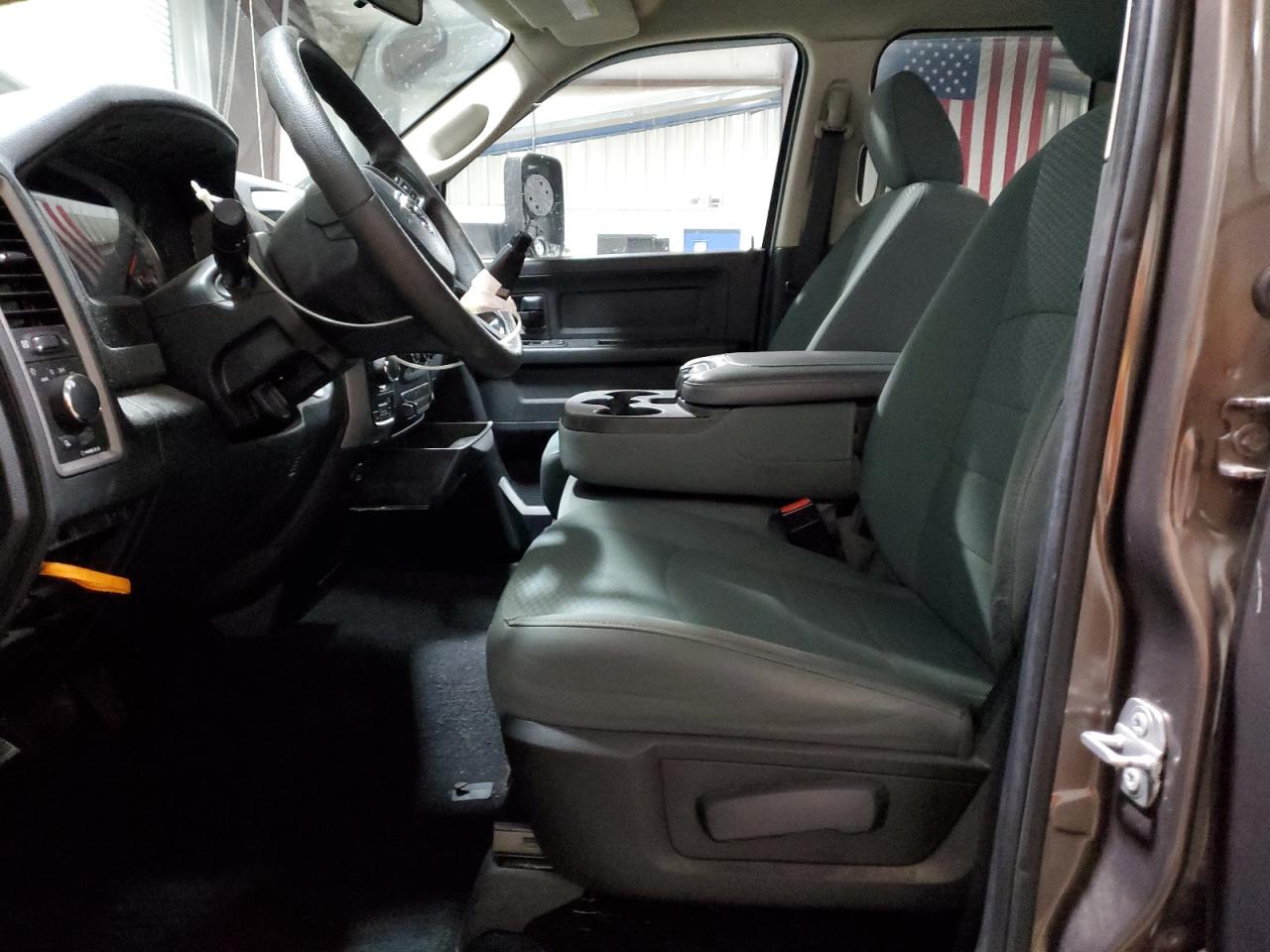 2018 Ram 1500 St VIN: 1C6RR7FT6JS316717 Lot: 92121145