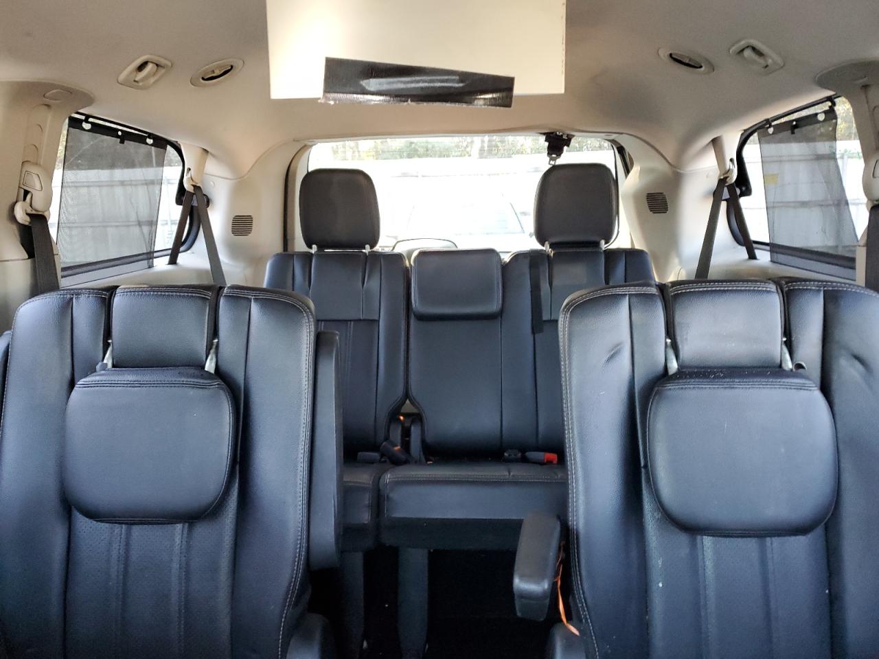 2015 Chrysler Town & Country Touring L VIN: 2C4RC1CG3FR620966 Lot: 91606765