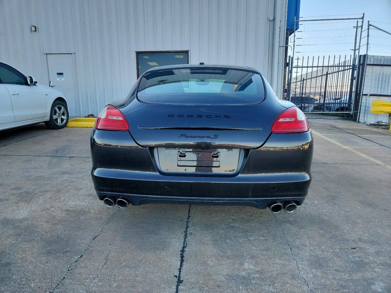 2011 Porsche Panamera S VIN: WP0AB2A7XBL06769 Lot: 84032885