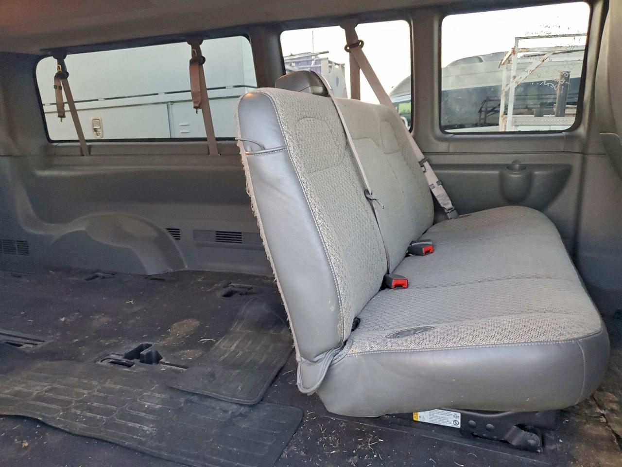 2025 Chevrolet Express G3500 Lt VIN: 1GAZGPFP4S1212101 Lot: 94803295