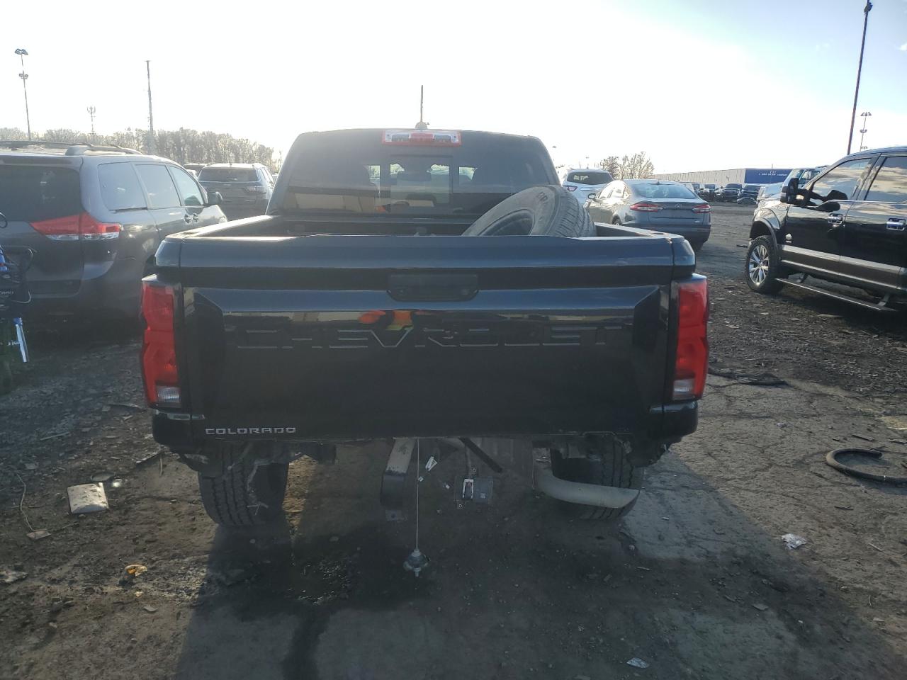 2024 Chevrolet Colorado Z71 VIN: 1GCPTDEK1R1207947 Lot: 92323235