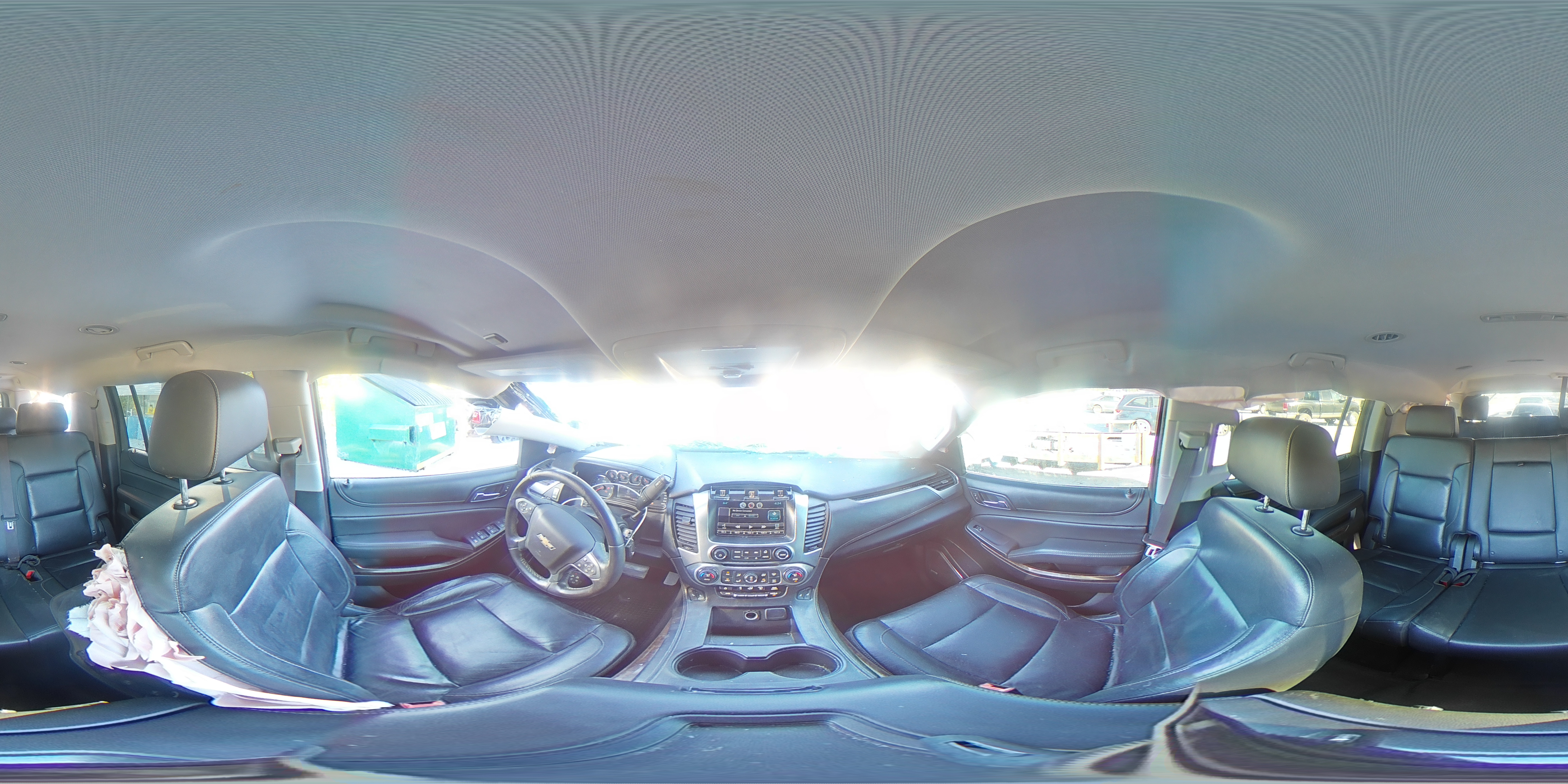 2015 Chevrolet Suburban C1500 Lt VIN: 1GNSCJKC7FR640103 Lot: 92284075