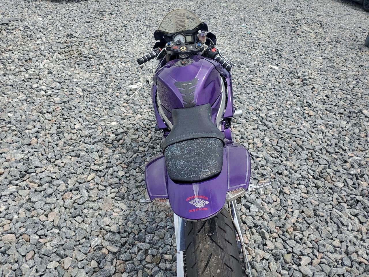 2007 Suzuki Gsx-R750 VIN: JS1GR7KA272103268 Lot: 94390305