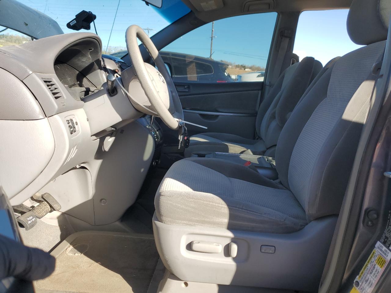 2008 Toyota Sienna Ce VIN: 5TDZK23C38S195779 Lot: 92692915