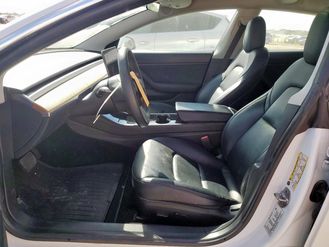 2020 Tesla Model 3 VIN: 5YJ3E1EB1LF801492 Lot: 93210525