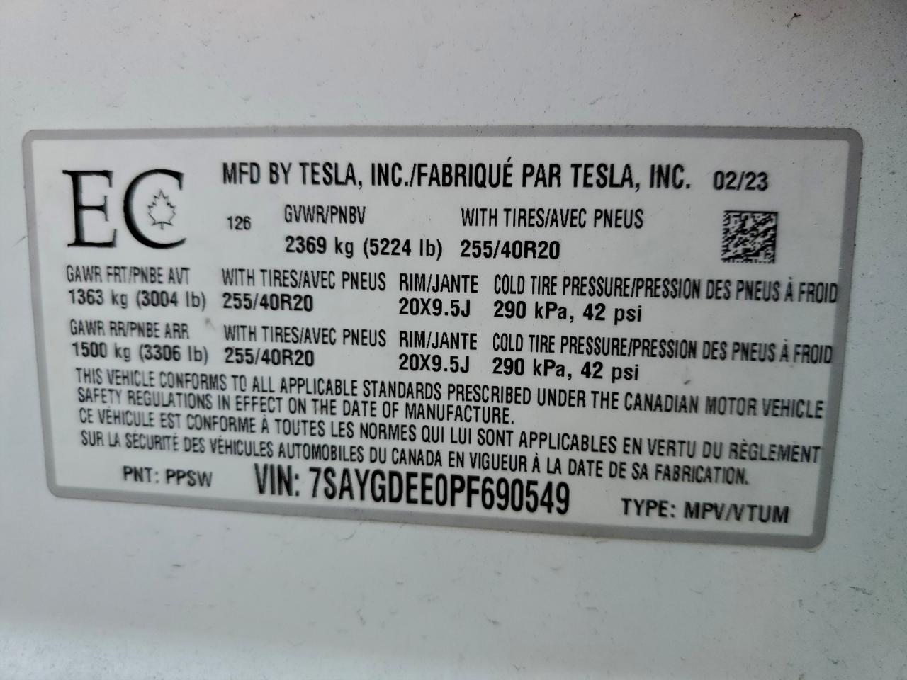 2023 Tesla Model Y VIN: 7SAYGDEE0PF690549 Lot: 93632205