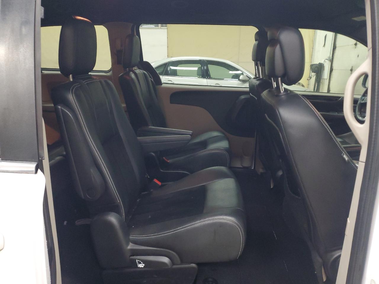 2018 Dodge Grand Caravan Sxt VIN: 2C4RDGCG5JR239533 Lot: 90753045