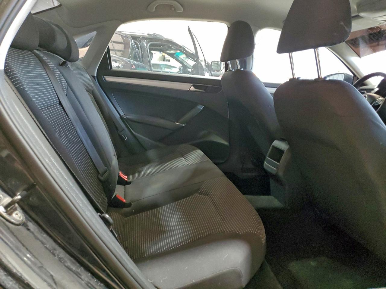 2017 Volkswagen Passat S VIN: 1VWAT7A34HC023026 Lot: 94514885