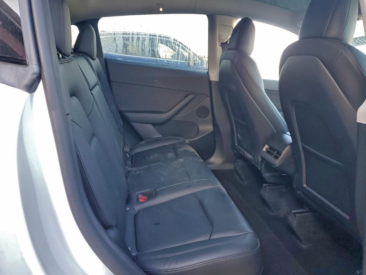 2022 Tesla Model Y VIN: 7SAYGDEEXNF488427 Lot: 93962175