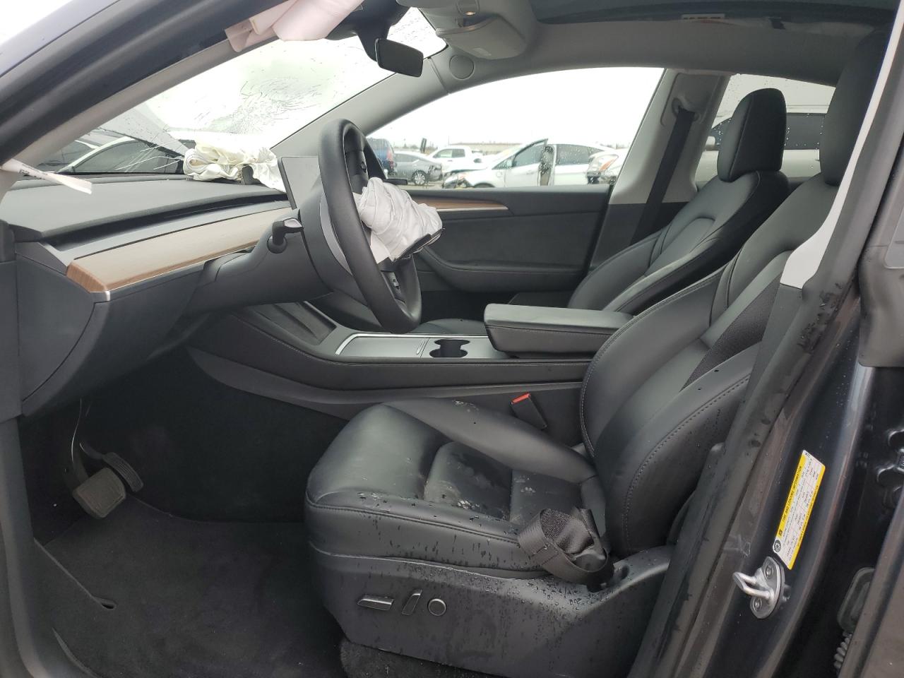 2023 Tesla Model Y VIN: 7SAYGDED0PF945725 Lot: 93749315