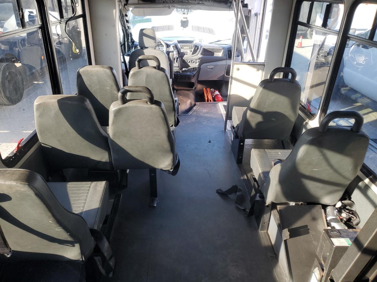 2015 Ford Transit T- - Bus VIN: 1FDES6PM3FKA88384 Lot: 92268545