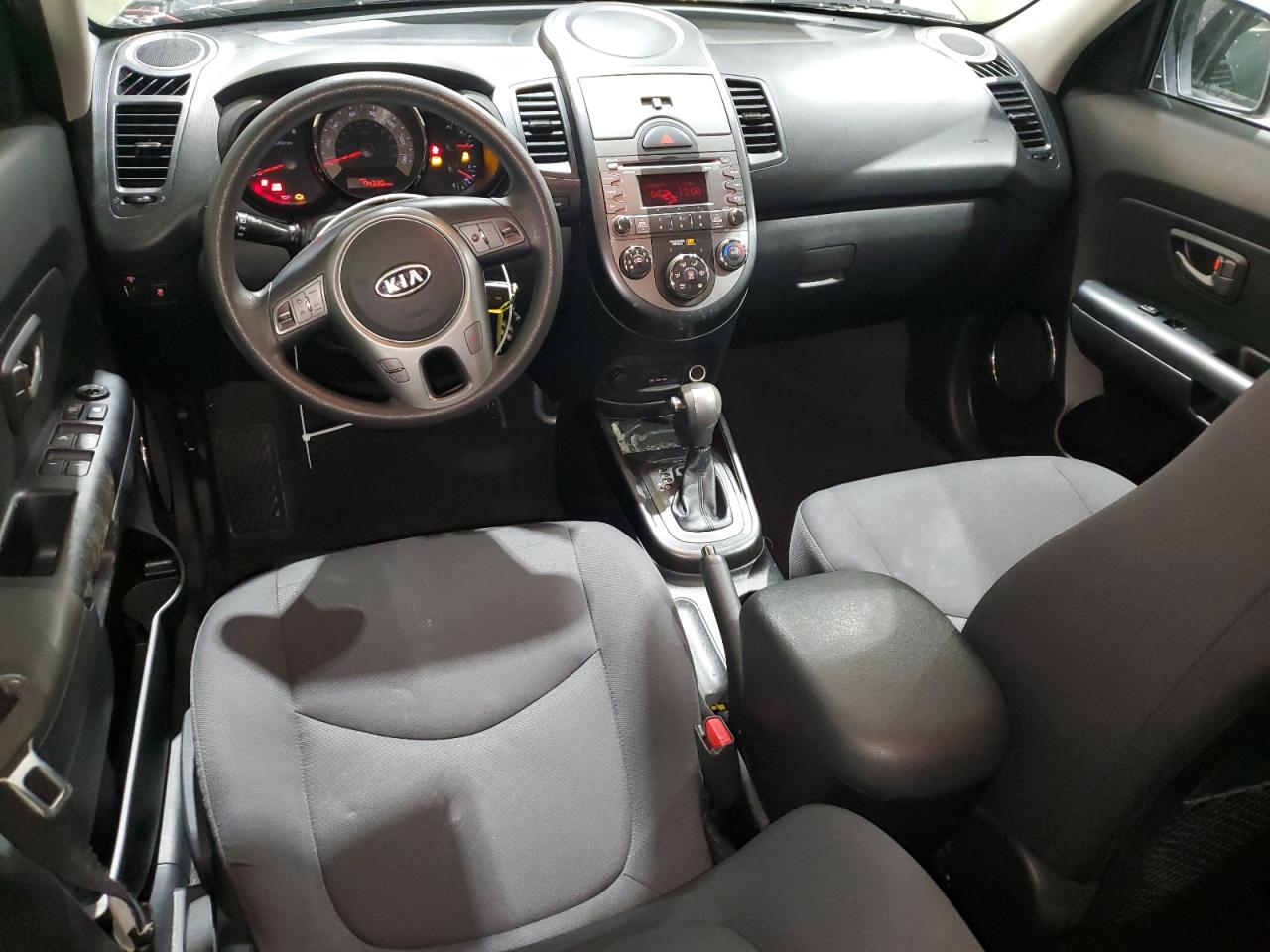 2011 Kia Soul + VIN: KNDJT2A22B7278562 Lot: 92920175