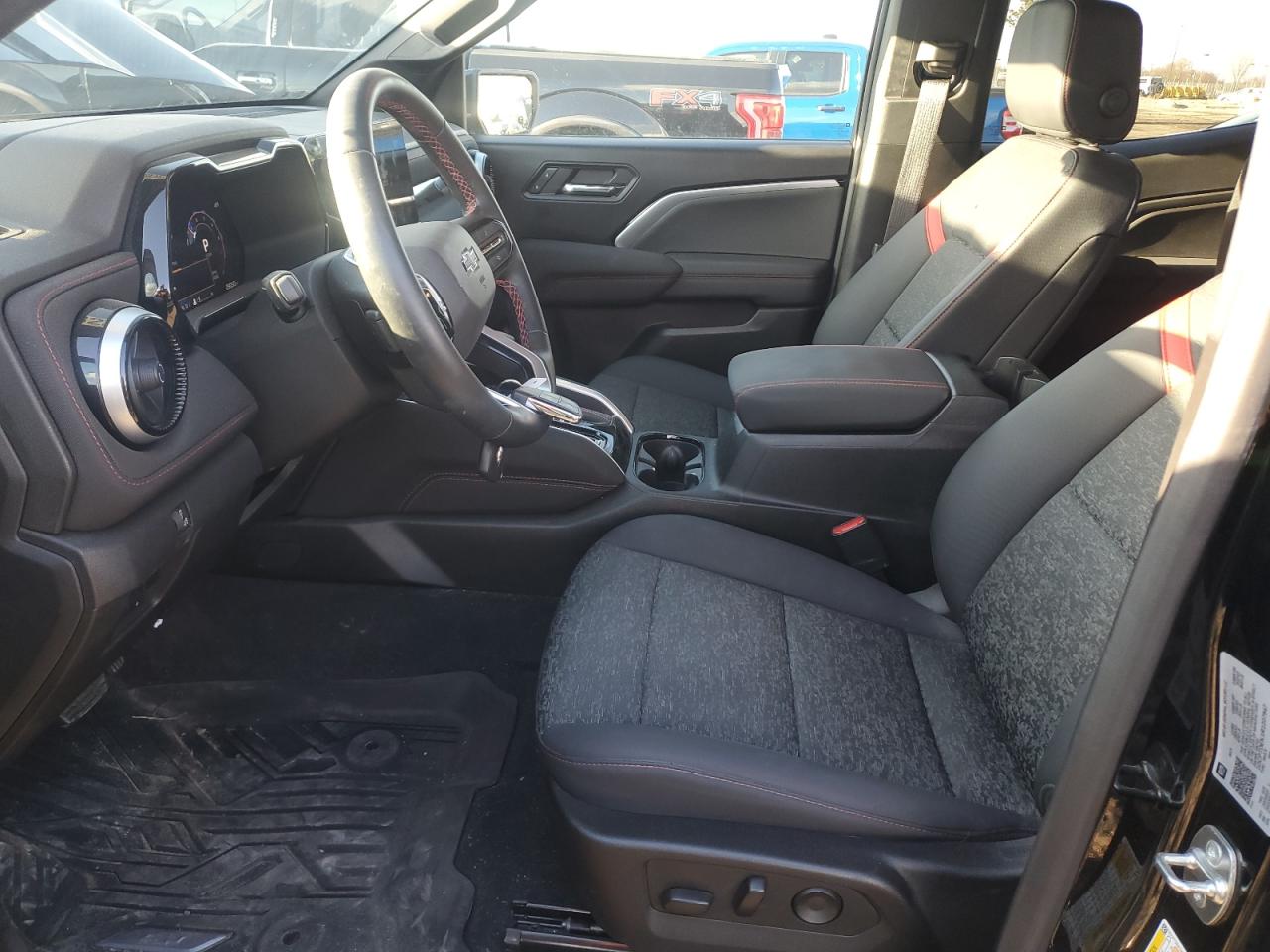 2024 Chevrolet Colorado Z71 VIN: 1GCPTDEK1R1207947 Lot: 92323235