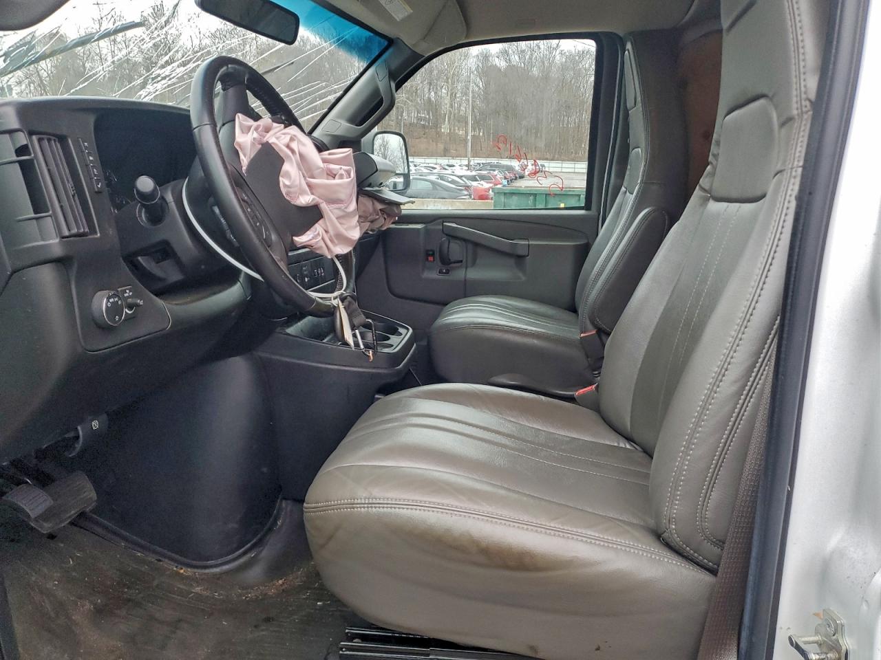 2022 Chevrolet Express G2500 VIN: 1GCWGBFP0N1201436 Lot: 94234775