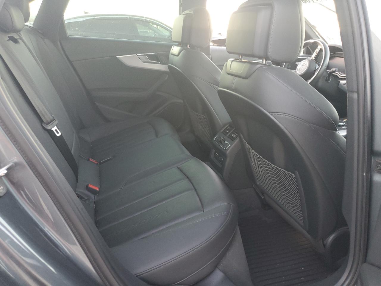 2019 Audi A4 Premium Plus VIN: WAUENAF4XKN001974 Lot: 91177785