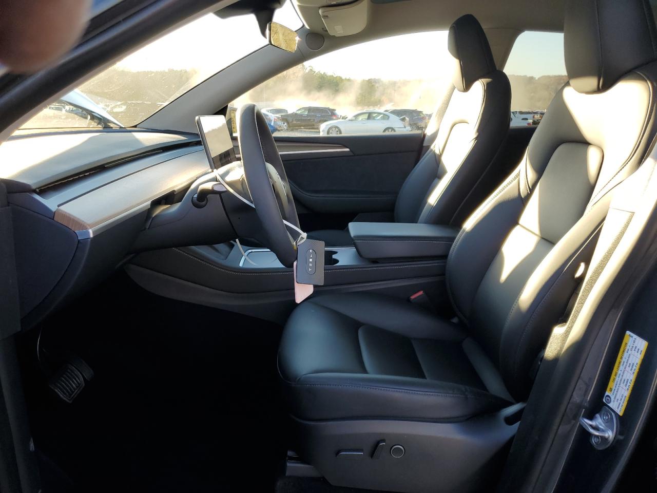 2023 Tesla Model Y VIN: 7SAYGDEE8PA056192 Lot: 92948145