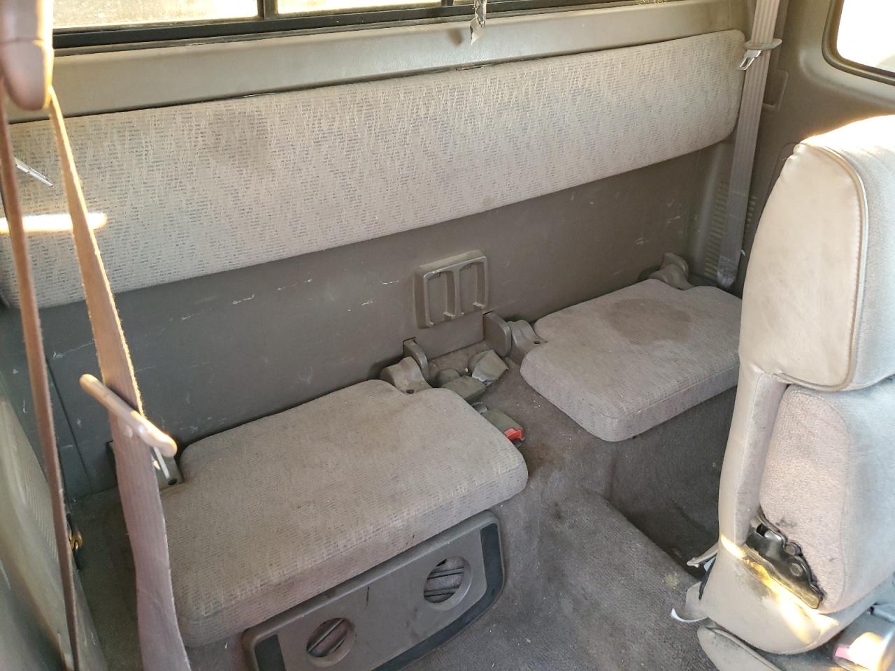 1998 Toyota Tacoma Xtracab VIN: 4TAVL52N8WZ070705 Lot: 93143405