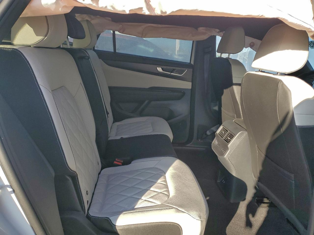 2025 Volkswagen Atlas Cross Sport Sel Premium R-Line VIN: 1V2FE2CA4SC228269 Lot: 94147285