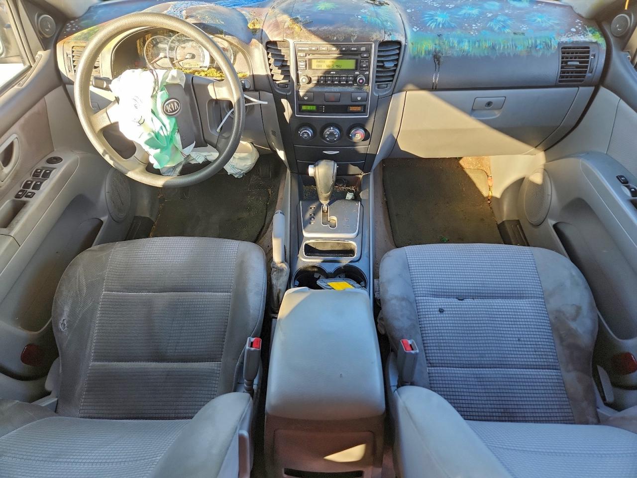 2009 Kia Sorento Lx VIN: KNDJD735295888775 Lot: 94089585