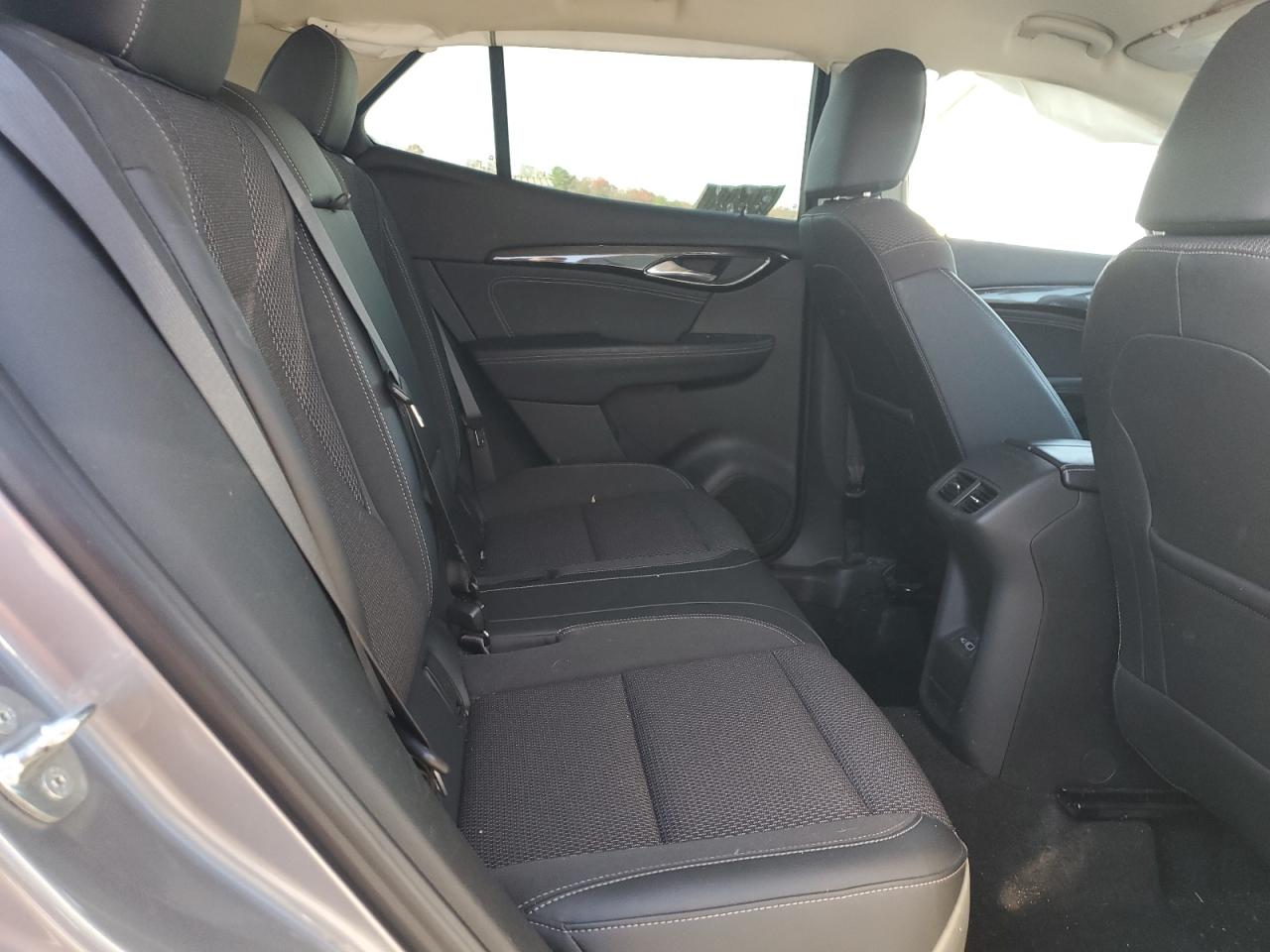 2021 Buick Envision Preferred VIN: LRBAZLR41MD071187 Lot: 92671825