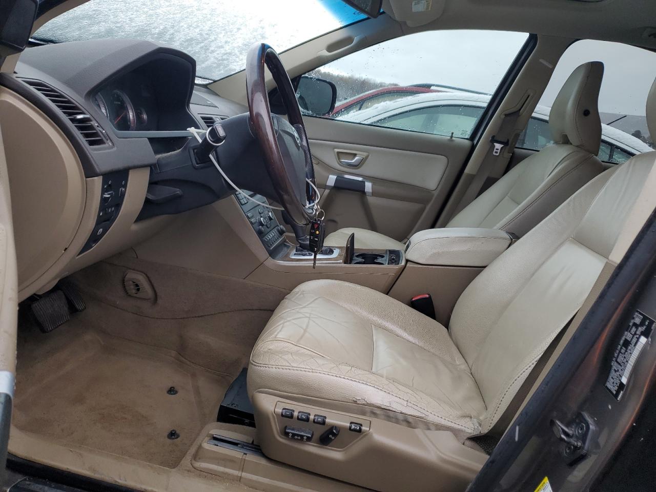 2011 Volvo Xc90 3.2 VIN: YV4952CZ2B1586368 Lot: 91325975