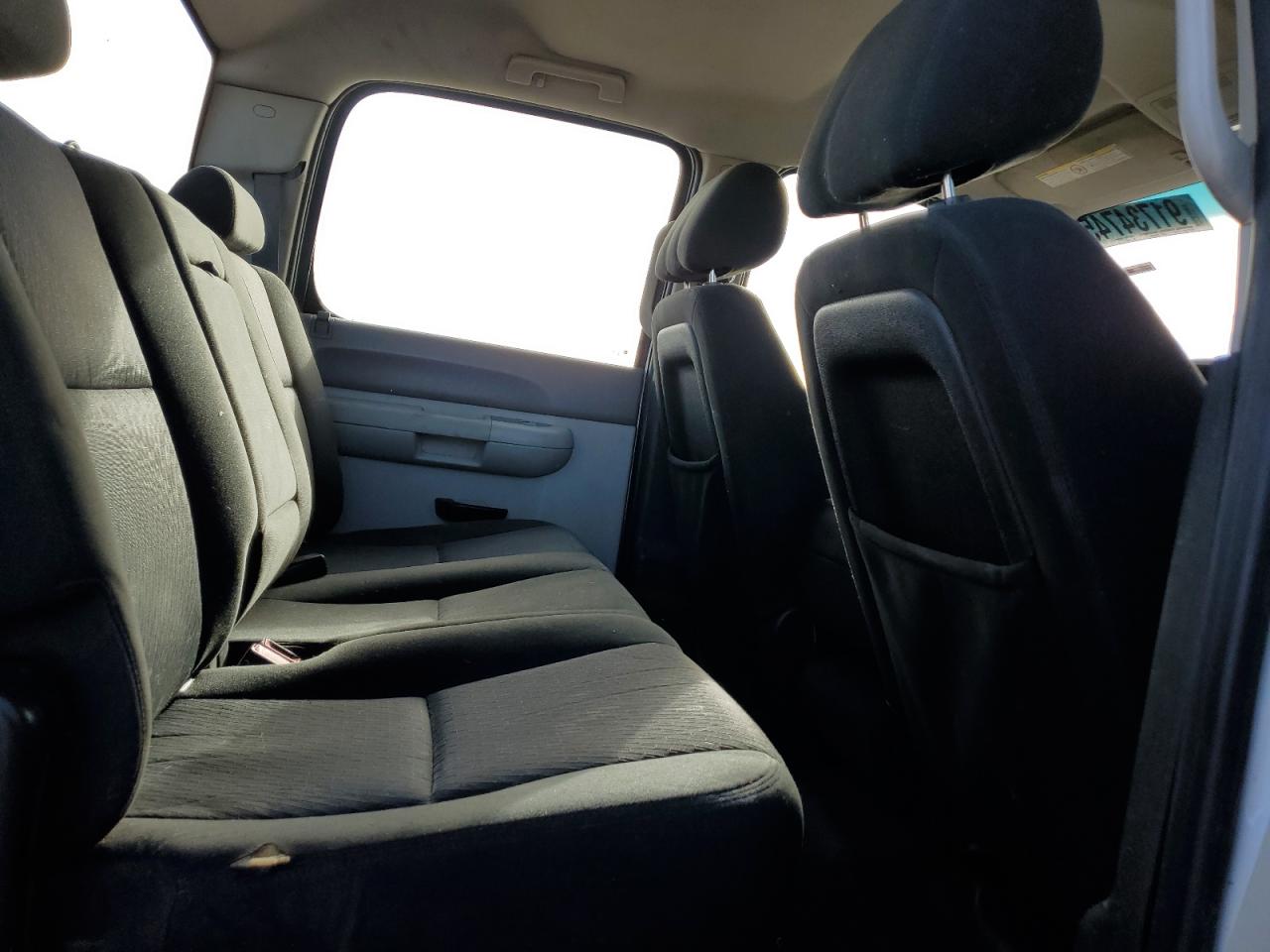 2011 GMC Sierra K2500 Heavy Duty VIN: 1GT12ZC83BF233858 Lot: 91734745