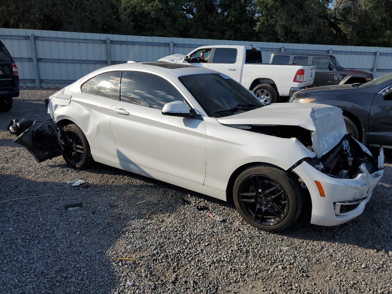 Фото: WBA1F5C53FV257170