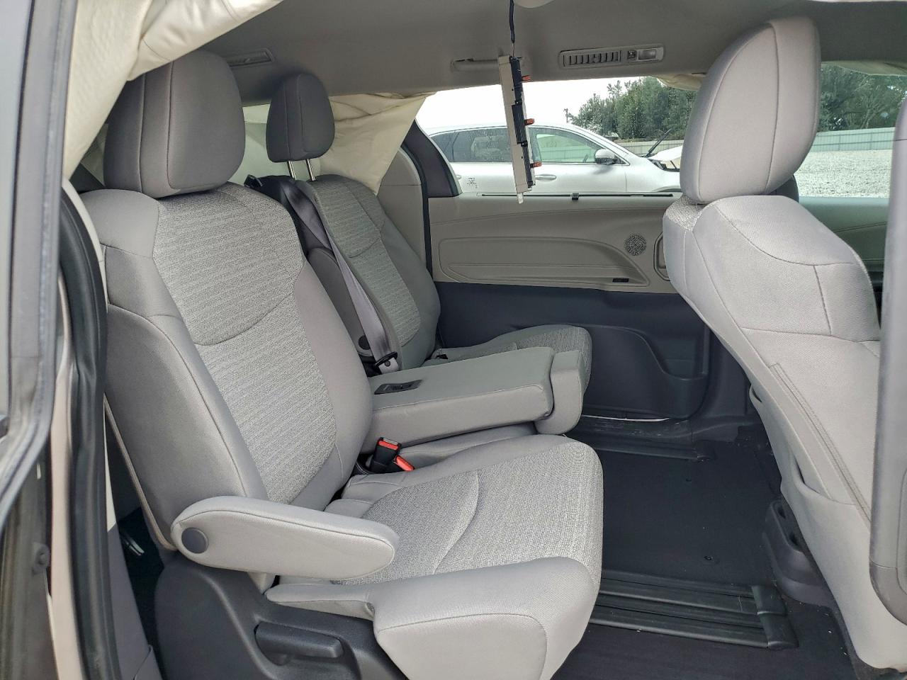 2022 Toyota Sienna Le VIN: 5TDKRKECXNS086225 Lot: 93852065