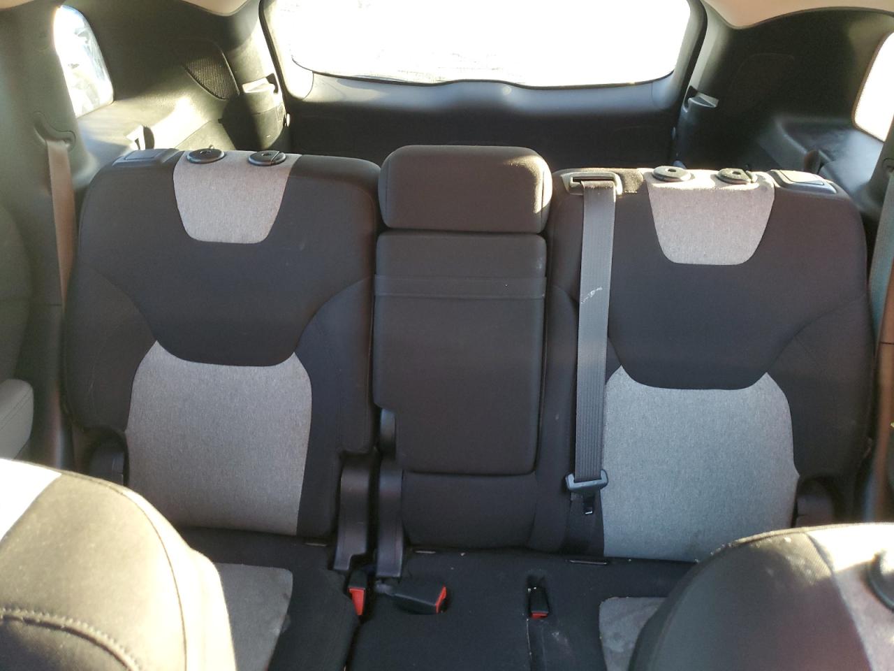 2014 Jeep Cherokee Latitude VIN: 1C4PJLCS4EW319691 Lot: 92513975