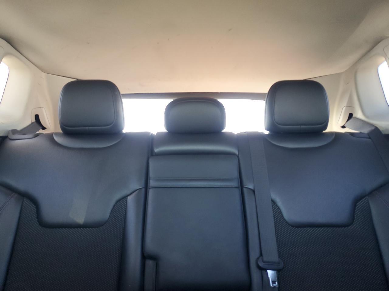 2019 Jeep Compass Trailhawk VIN: 3C4NJDDB9KT671243 Lot: 92258655