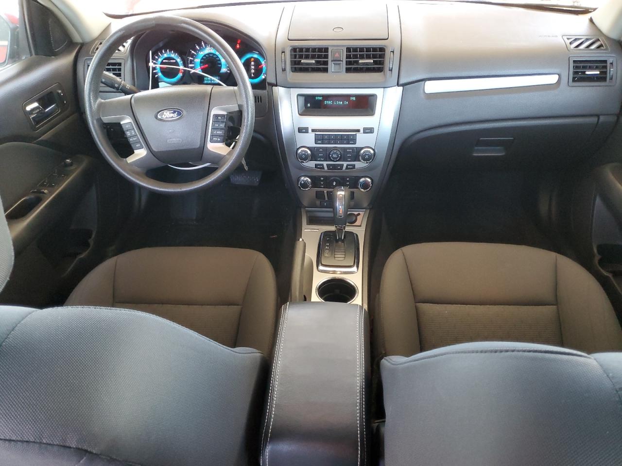 2010 Ford Fusion Se VIN: 3FAHP0HA5AR355166 Lot: 92420575