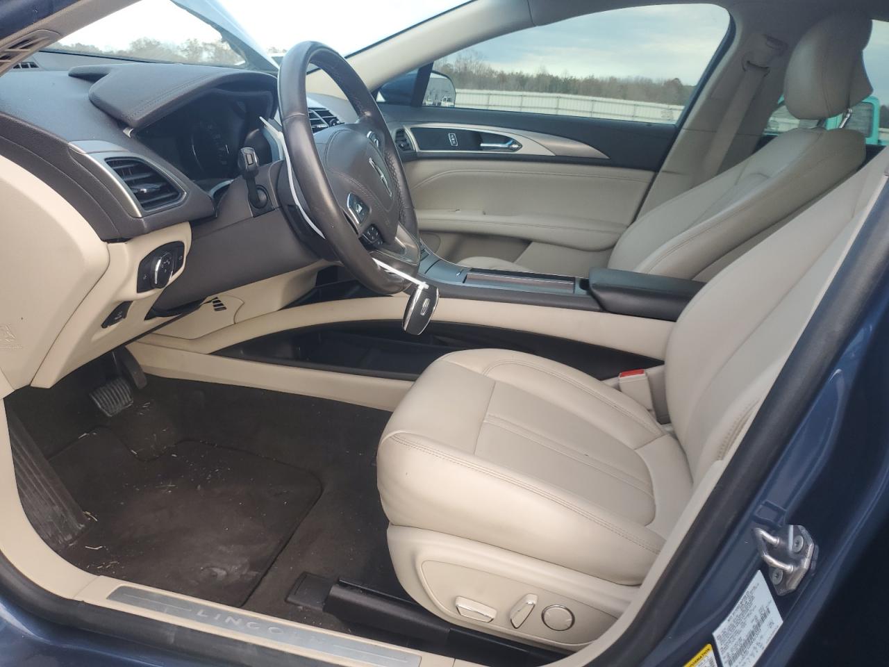 2019 Lincoln Mkz VIN: 3LN6L5A98KR613493 Lot: 92641985