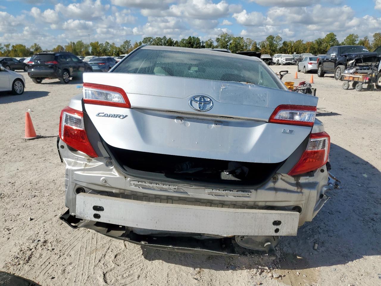 2012 Toyota Camry Base VIN: 4T1BF1FK6CU060752 Lot: 92490495