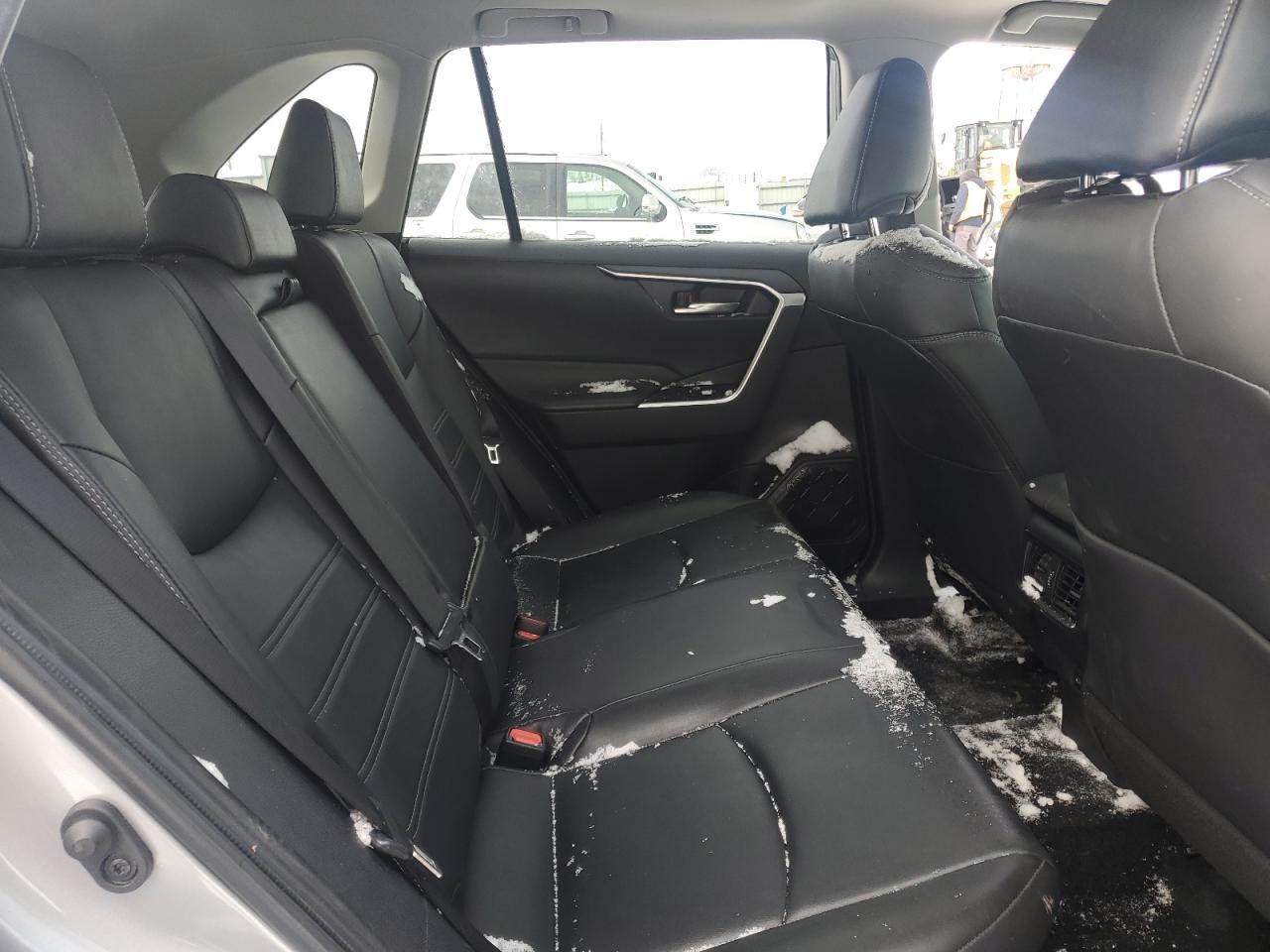 2024 Toyota Rav4 Xle Premium VIN: 4T3B6RFV9RU161017 Lot: 91829115