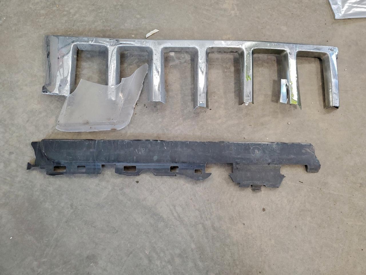 2011 Jeep Grand Cherokee Limited VIN: 1J4RR5GT0BC554886 Lot: 93968555