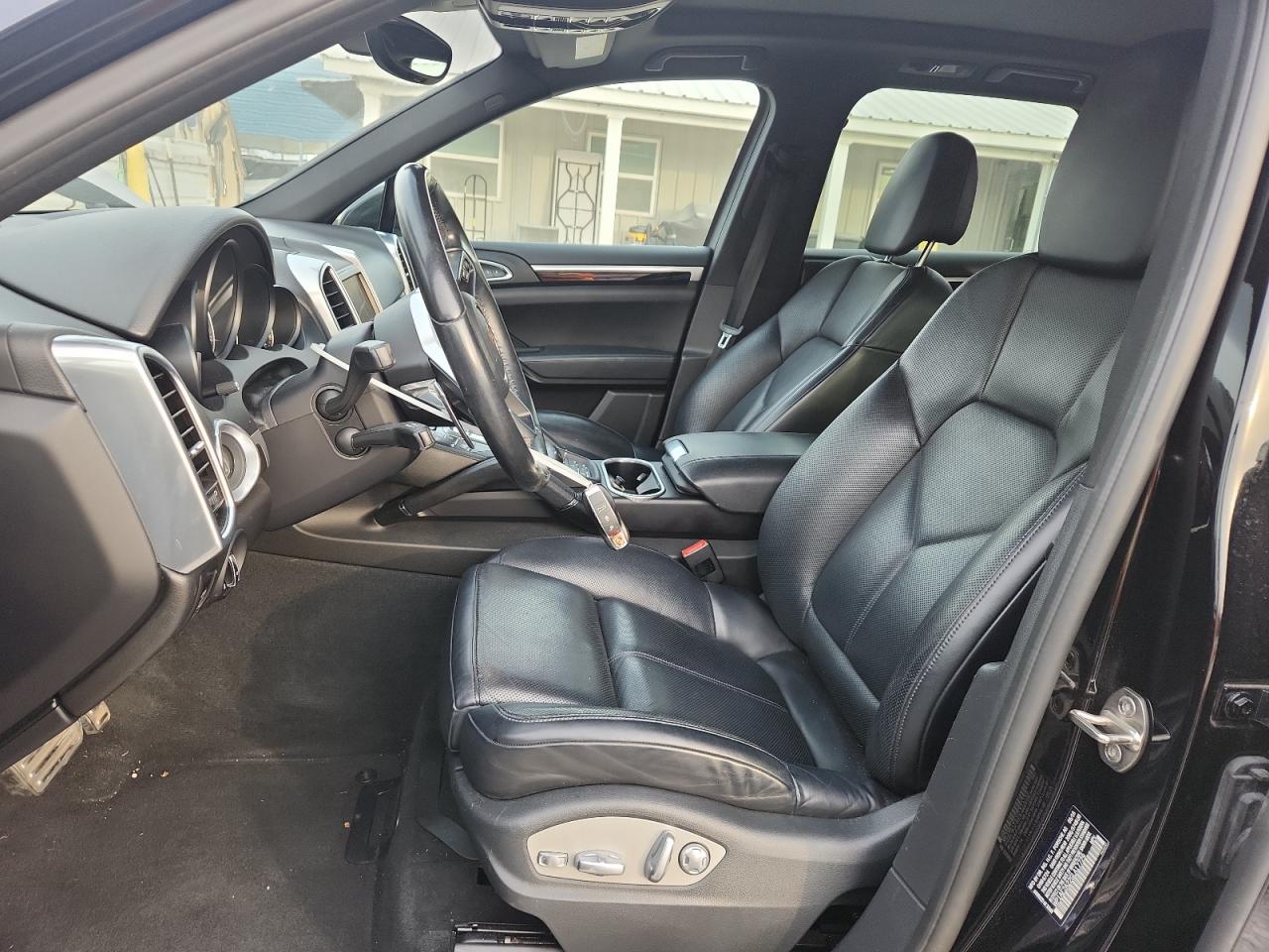 2016 Porsche Cayenne Se Hybrid VIN: WP1AE2A22GLA17729 Lot: 93098355