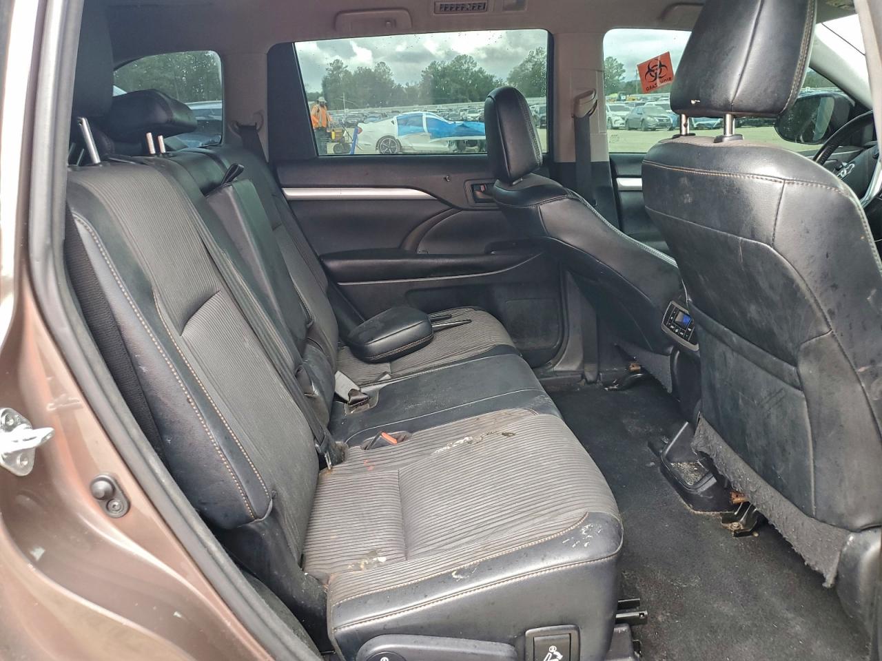 2017 Toyota Highlander Le VIN: 5TDZZRFH0HS194293 Lot: 94440065