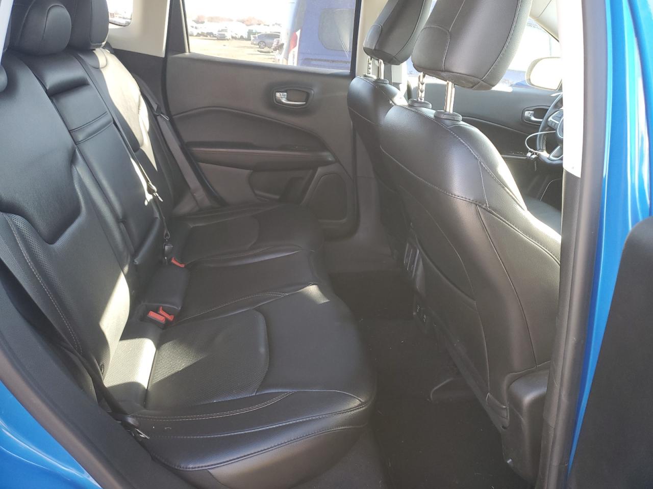 2018 Jeep Compass Limited VIN: 3C4NJDCB2JT396878 Lot: 92616495