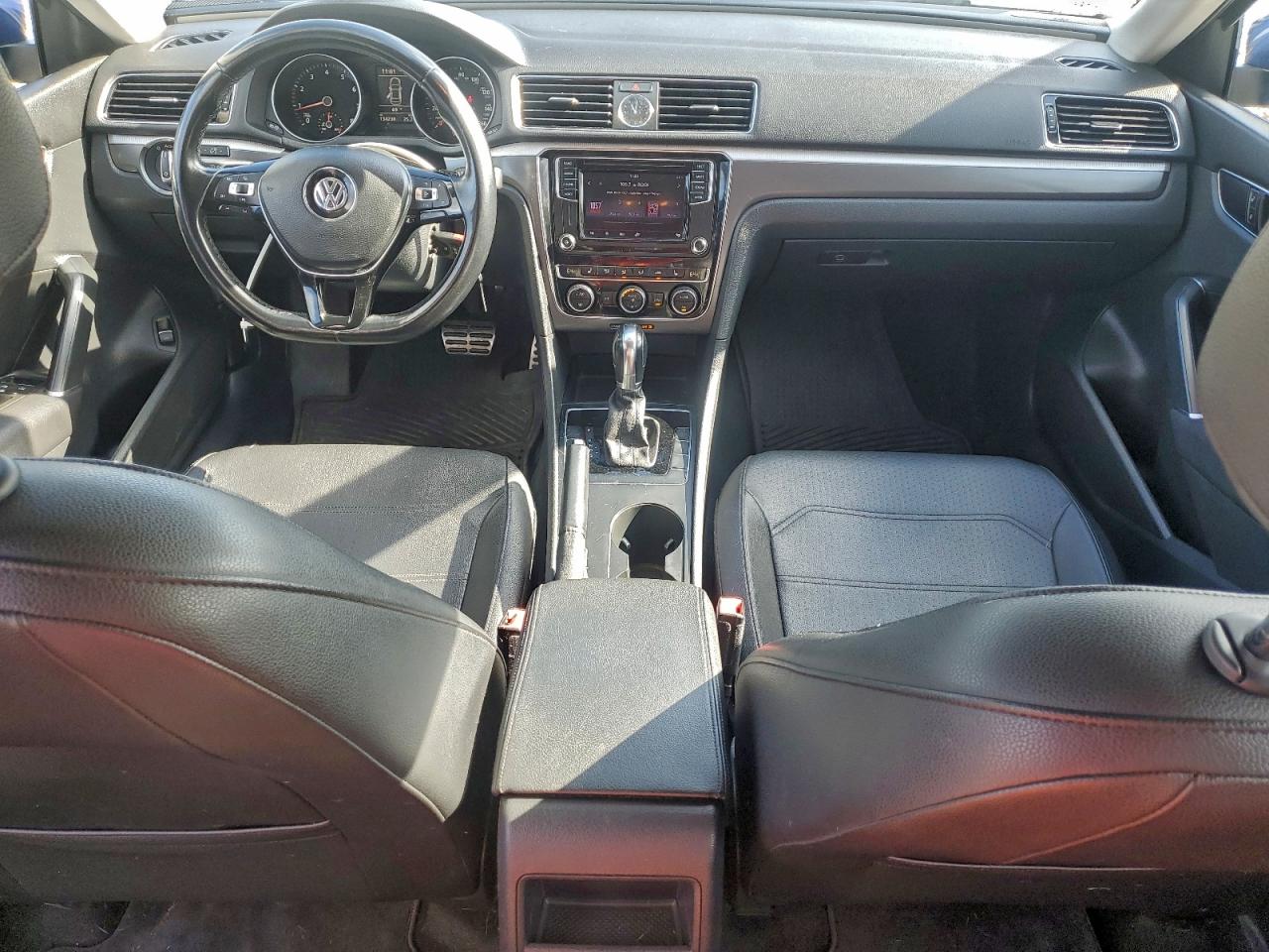 2017 Volkswagen Passat R-Line VIN: 1VWDT7A32HC018484 Lot: 94668955